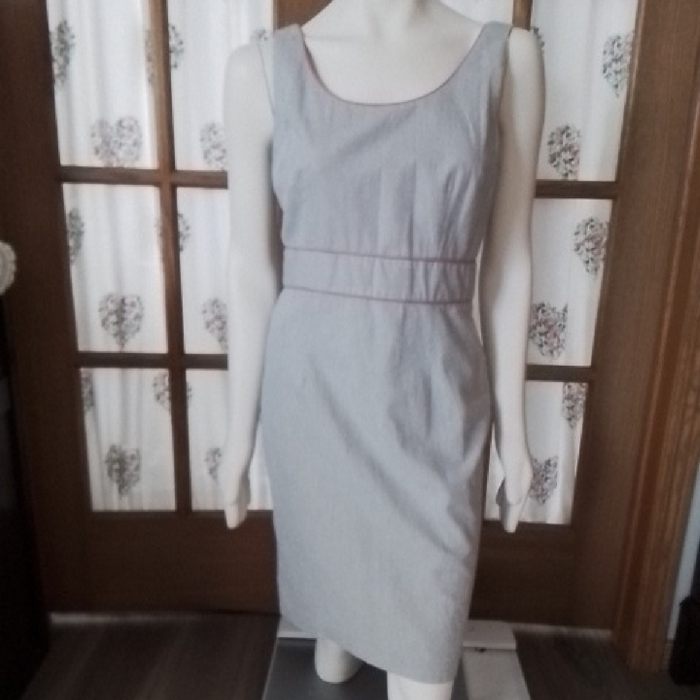 London Times Gray Pinstripe Sleeveless Dress, Size 10, cotton.